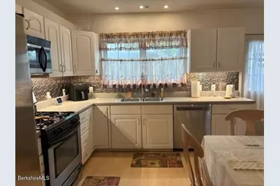 31 Taft St, North Adams, MA 01247 - Photo 5