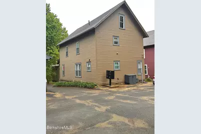49A Arnold Place, North Adams, MA 01247 - Photo 15