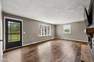 128 Hale Street Ext, Dalton, MA 01226 - Photo 17