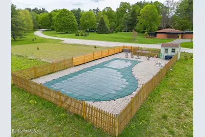 3 Cornwall Dr, Great Barrington, MA 01230 - Photo 49