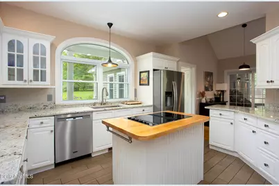 3 Cornwall Dr, Great Barrington, MA 01230 - Photo 15