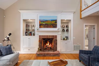 3 Cornwall Dr, Great Barrington, MA 01230 - Photo 9