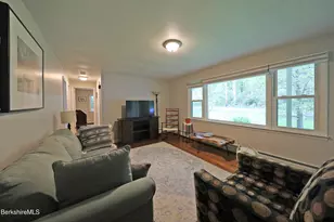 870 East St, Lenox, MA 01240 - Photo 11