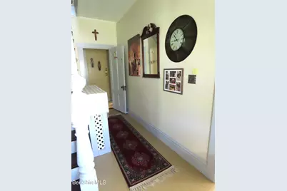 34 Goodrich St, North Adams, MA 01247 - Photo 27