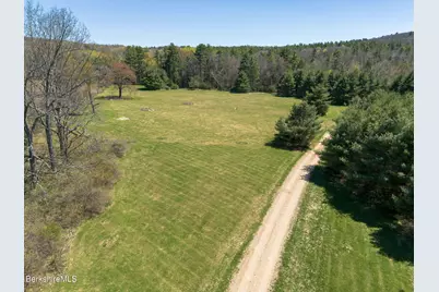 781 Hartsville New Marlboro Rd, New Marlboro, MA 01230 - Photo 15