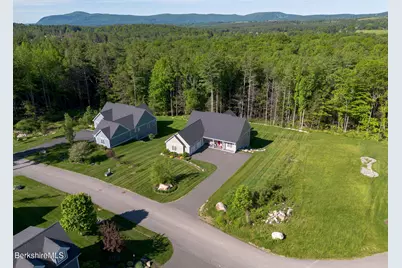 7 Thrushwood Ln, Great Barrington, MA 01230 - Photo 3