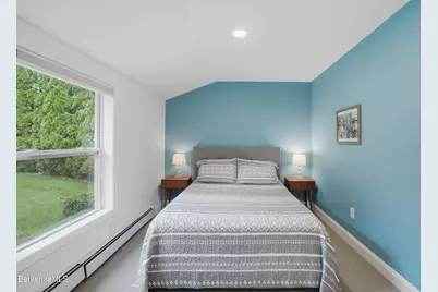 233 Narragansett Ave, Lanesborough, MA 01237 - Photo 35