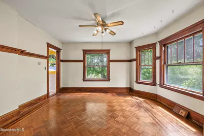 85 Edward Ave, Pittsfield, MA 01201 - Photo 9