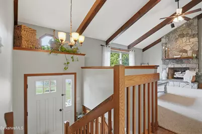 134 Oak Hill Rd, Pittsfield, MA 01201 - Photo 13