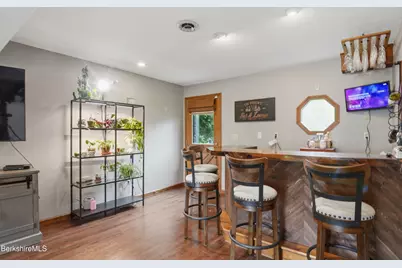 134 Oak Hill Rd, Pittsfield, MA 01201 - Photo 57