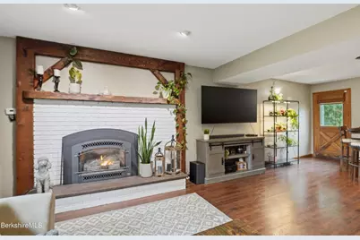 134 Oak Hill Rd, Pittsfield, MA 01201 - Photo 51