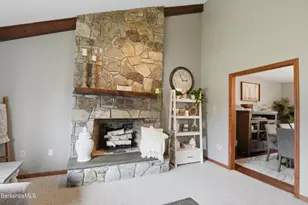 134 Oak Hill Rd, Pittsfield, MA 01201 - Photo 15