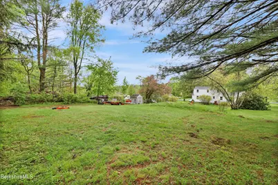 161 Fort Hill Ave, Pittsfield, MA 01201 - Photo 31
