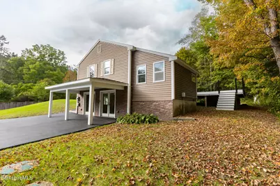 818 Partridge Rd, Lanesborough, MA 01237 - Photo 7