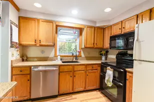 818 Partridge Rd, Lanesborough, MA 01237 - Photo 19