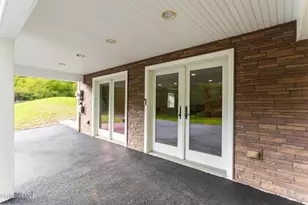 818 Partridge Rd, Lanesborough, MA 01237 - Photo 9