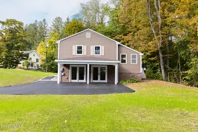 818 Partridge Rd, Lanesborough, MA 01237 - Photo 3