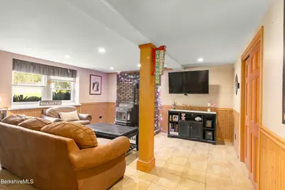 818 Partridge Rd, Lanesborough, MA 01237 - Photo 43