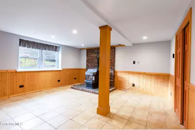 818 Partridge Rd, Lanesborough, MA 01237 - Photo 43