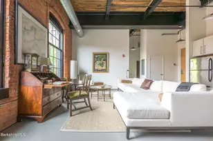160 Water St, Williamstown, MA 01267 - Photo 3