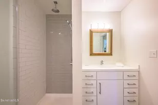 160 Water St, Williamstown, MA 01267 - Photo 15