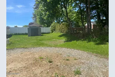 340 Elm St, Pittsfield, MA 01201 - Photo 43