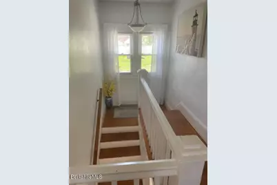 340 Elm St, Pittsfield, MA 01201 - Photo 27