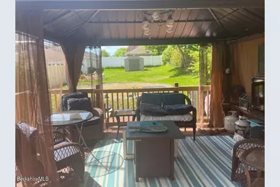 340 Elm St, Pittsfield, MA 01201 - Photo 33