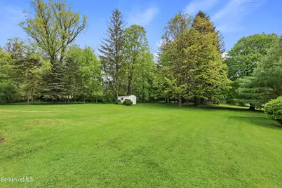 555 Marble St, Lee, MA 01238 - Photo 25
