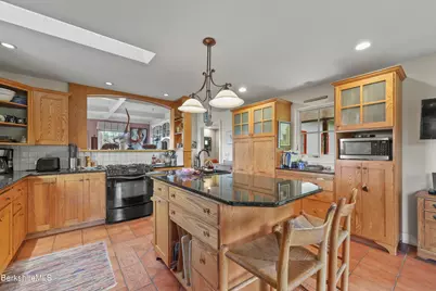 821 Pattison Rd, North Adams, MA 01247 - Photo 27