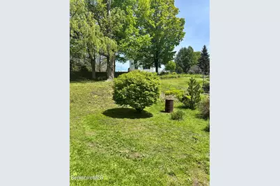 34 Hungerford St, Pittsfield, MA 01201 - Photo 27