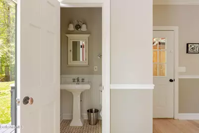 249 Boardman St, Sheffield, MA 01257 - Photo 21