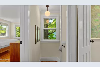 7 Brainard Ave, Great Barrington, MA 01230 - Photo 31
