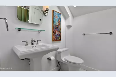 7 Brainard Ave, Great Barrington, MA 01230 - Photo 37