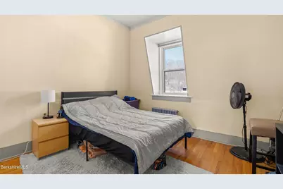 465 Chapel St, Lee, MA 01238 - Photo 21