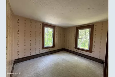 6 Beacon Hill, Great Barrington, MA 01230 - Photo 25