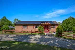 222 Brough Rd, Cheshire, MA 01225 - Photo 11