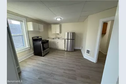 88 Summer St #3A, Adams, MA 01220 - Photo 3
