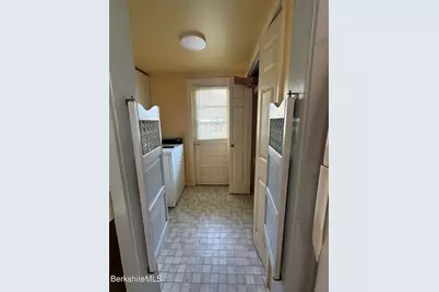 17 Ashuelot St, Dalton, MA 01226 - Photo 5