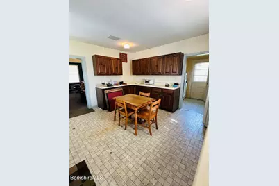 17 Ashuelot St, Dalton, MA 01226 - Photo 3