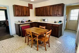 17 Ashuelot St, Dalton, MA 01226 - Photo 3