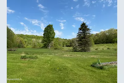 86 Miner Rd, Lanesborough, MA 01237 - Photo 21
