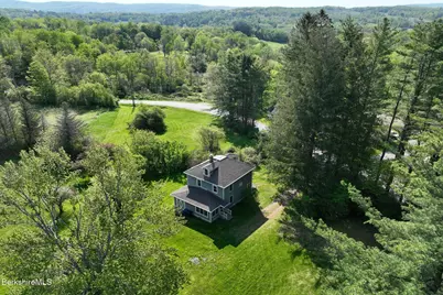 86 Miner Rd, Lanesborough, MA 01237 - Photo 13