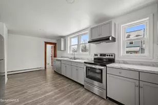 34 Daniels Ave, Pittsfield, MA 01201 - Photo 15