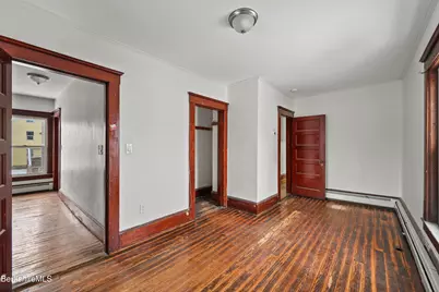 34 Daniels Ave, Pittsfield, MA 01201 - Photo 29