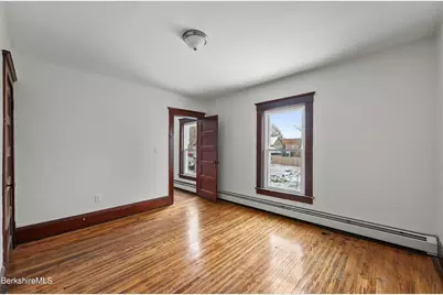 34 Daniels Ave, Pittsfield, MA 01201 - Photo 25