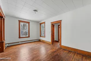 34 Daniels Ave, Pittsfield, MA 01201 - Photo 5