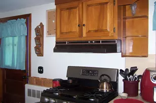 124 Walker St, North Adams, MA 01247 - Photo 19