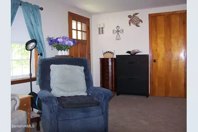 124 Walker St, North Adams, MA 01247 - Photo 13