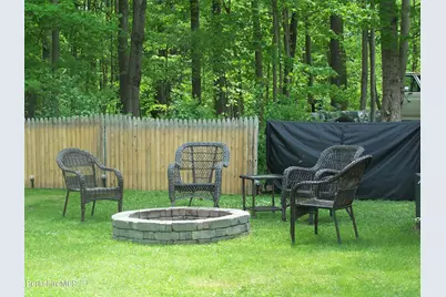 124 Walker St, North Adams, MA 01247 - Photo 7